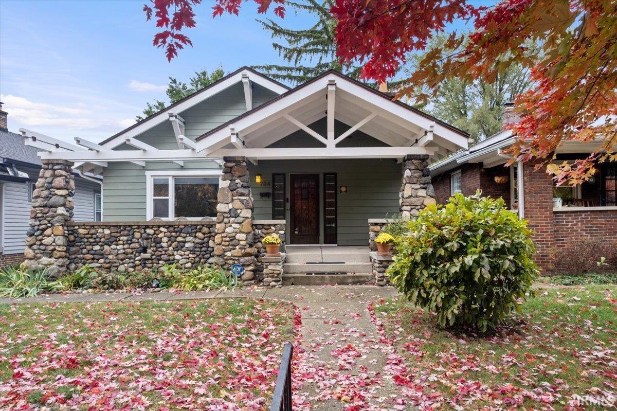 734 N Riley Avenue Indianapolis IN 46201