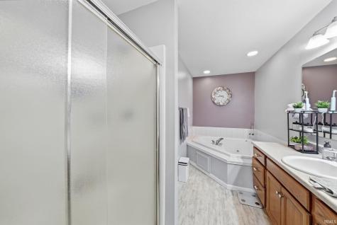 3321 Cilantro Cove Fort Wayne IN 46818