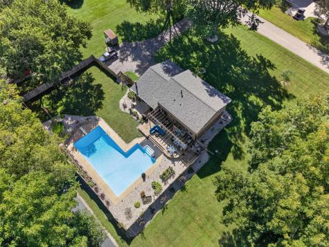 2324 E Tamoshanter Road Peru IN 46970