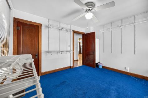 211 S Main Street Huntingburg IN 47542