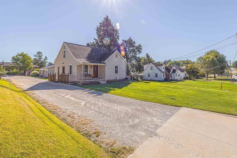 211 S Main Street Huntingburg IN 47542