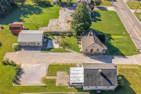 211 S Main Street Huntingburg IN 47542