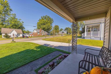 211 S Main Street Huntingburg IN 47542