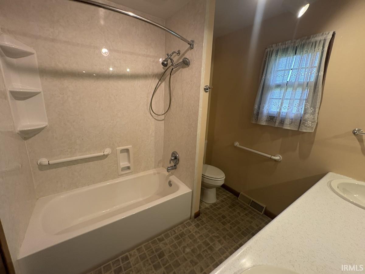 61313 County Road 21 Goshen IN 46528