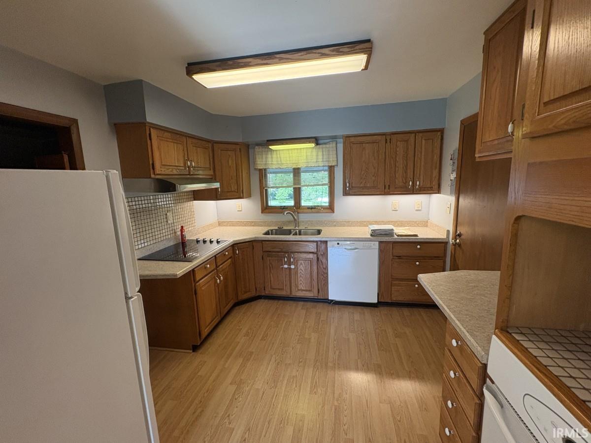 61313 County Road 21 Goshen IN 46528