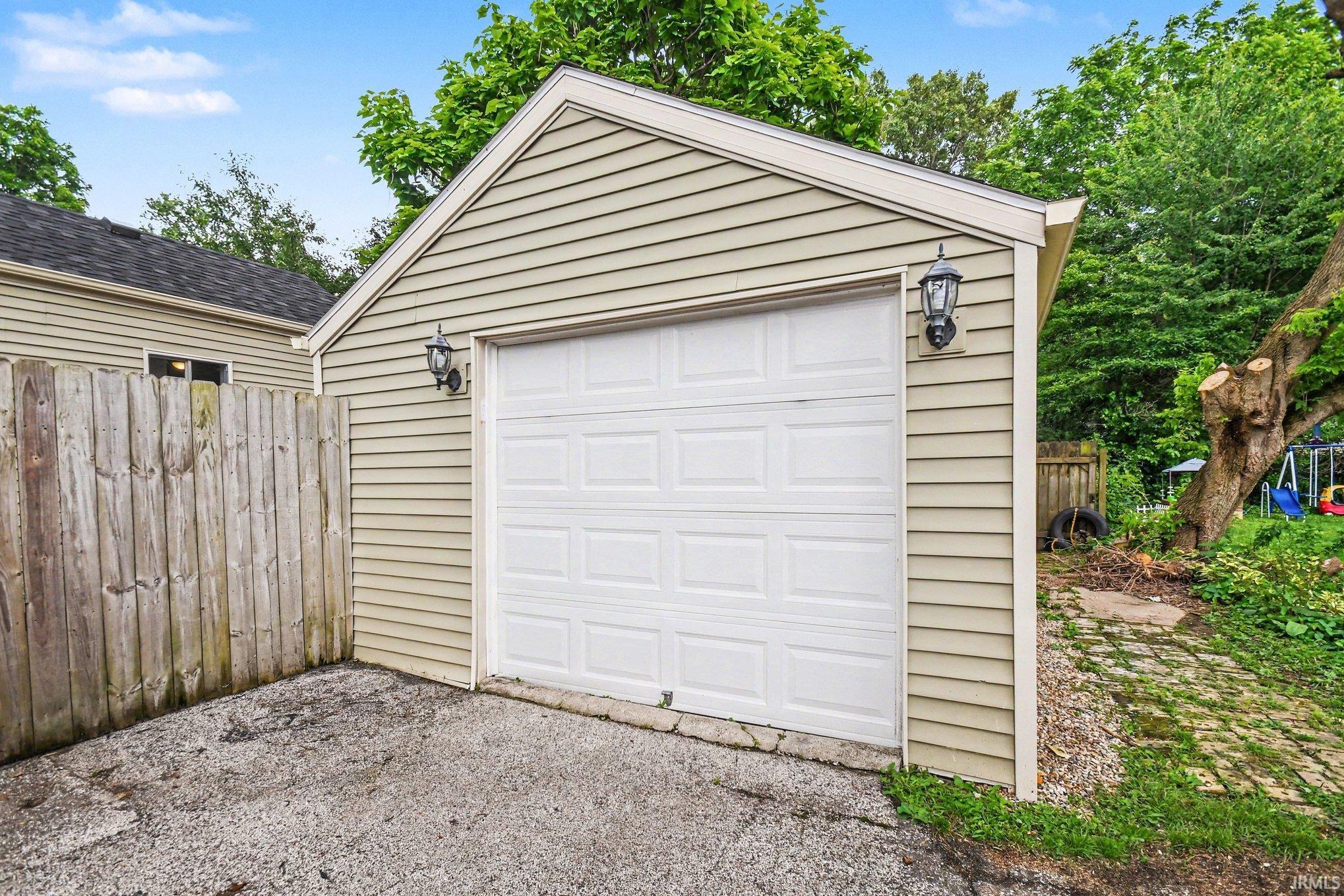 56600 Windsor Avenue South Bend IN 46619