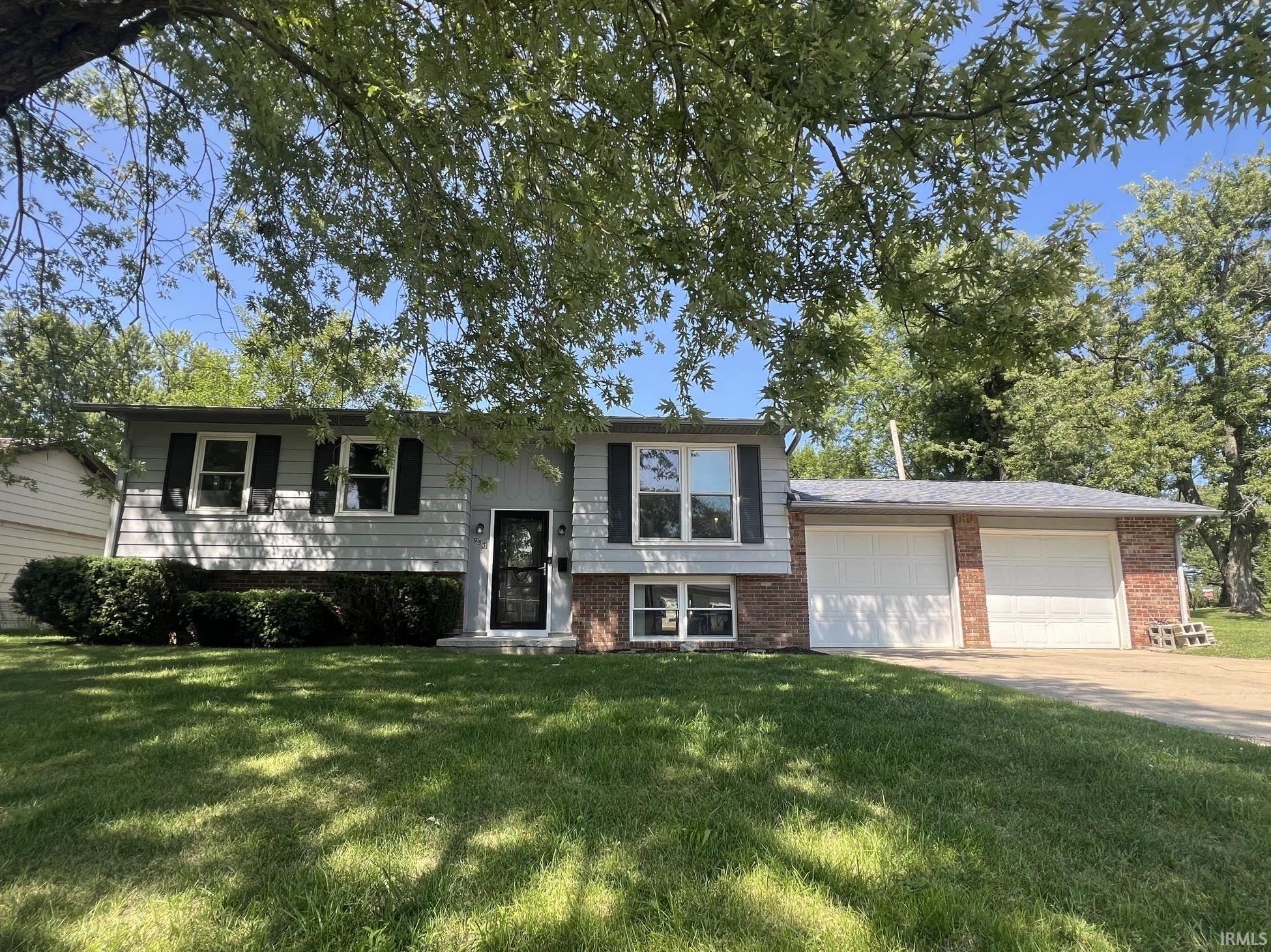 953 Tulip Drive Peru IN 46970