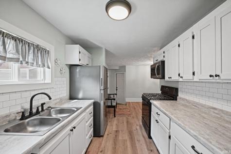 402 E 3rd Street Brookston IN 47923