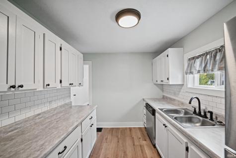 402 E 3rd Street Brookston IN 47923
