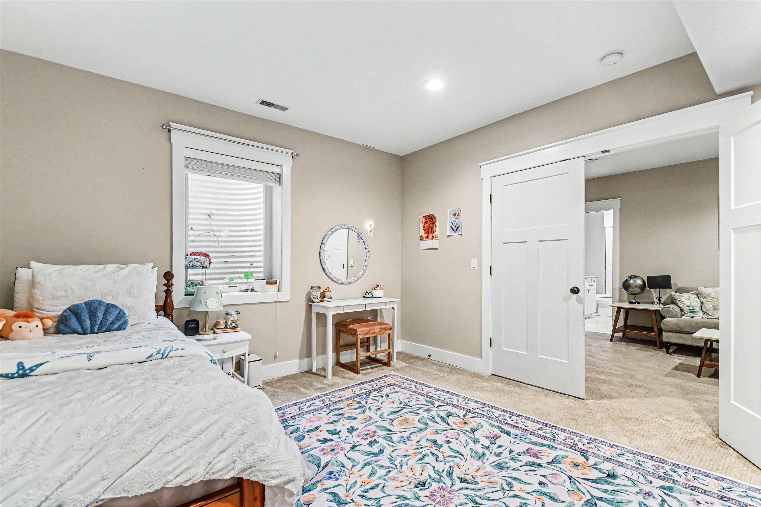 1019 N Lawrence Street South Bend IN 46617