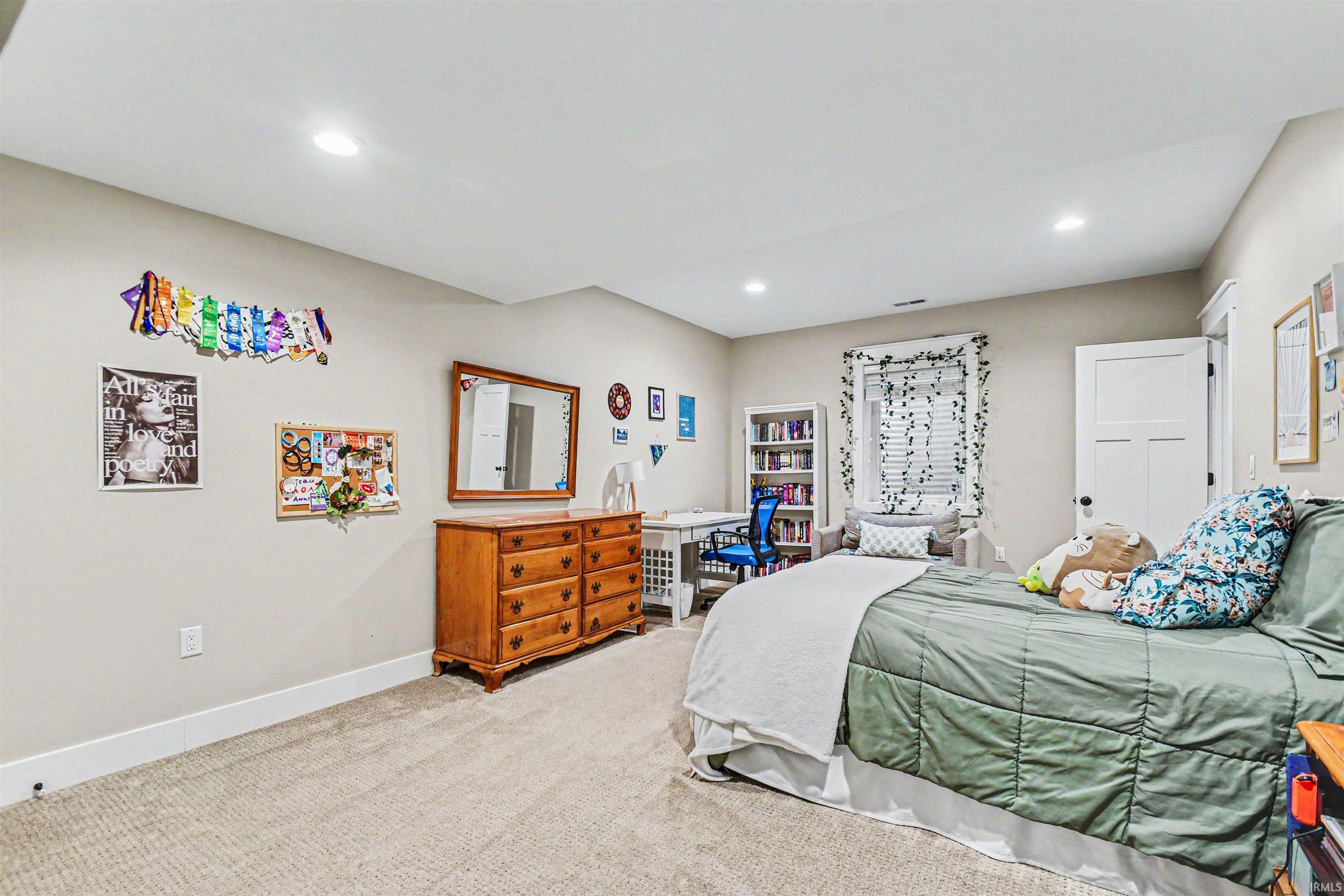 1019 N Lawrence Street South Bend IN 46617