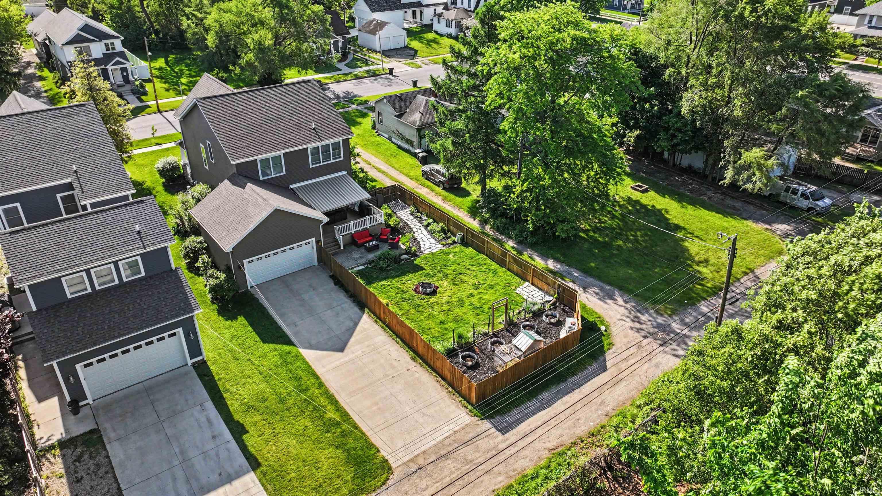 1019 N Lawrence Street South Bend IN 46617