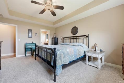 1112 Woodland Pass Fort Wayne IN 46818