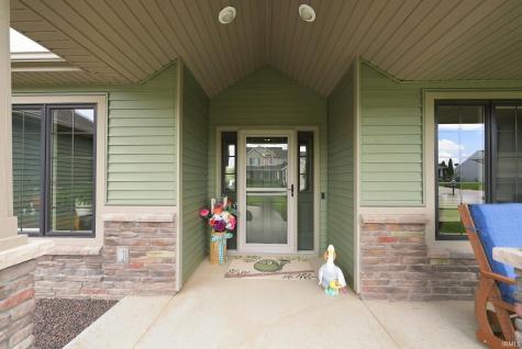 1112 Woodland Pass Fort Wayne IN 46818