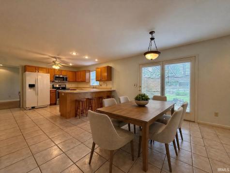 9140 Southport Drive Evansville IN 47711