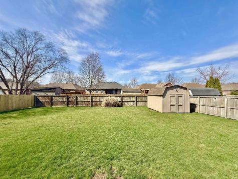 9140 Southport Drive Evansville IN 47711