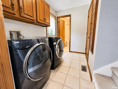 6150 Knight Drive Evansville IN 47715