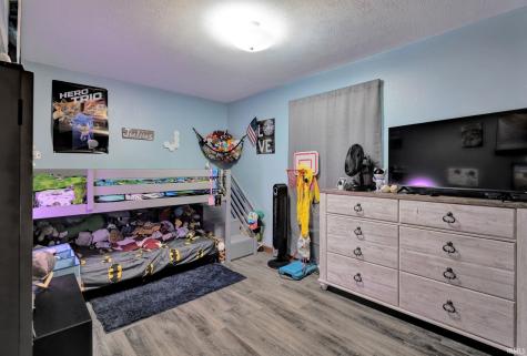 481 N Cleveland Street Bloomfield IN 47424