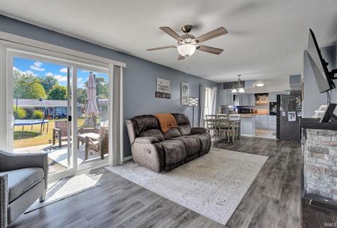 481 N Cleveland Street Bloomfield IN 47424