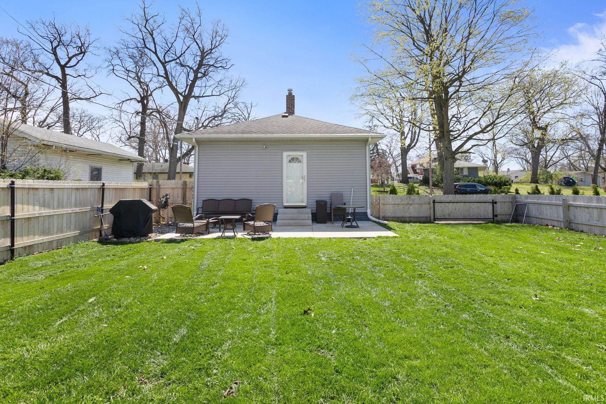 1421 Chalfant Street South Bend IN 46617
