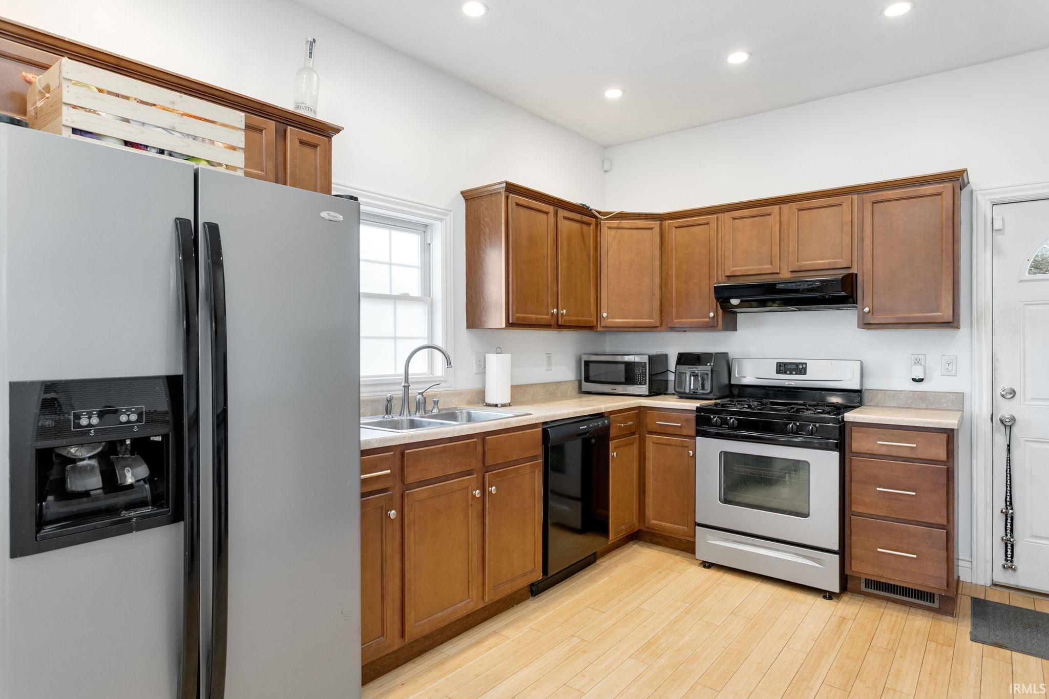 1421 Chalfant Street South Bend IN 46617