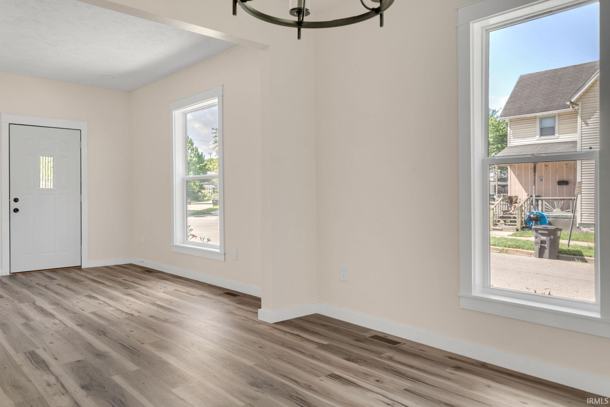 1222 W Franklin Street Elkhart IN 46516