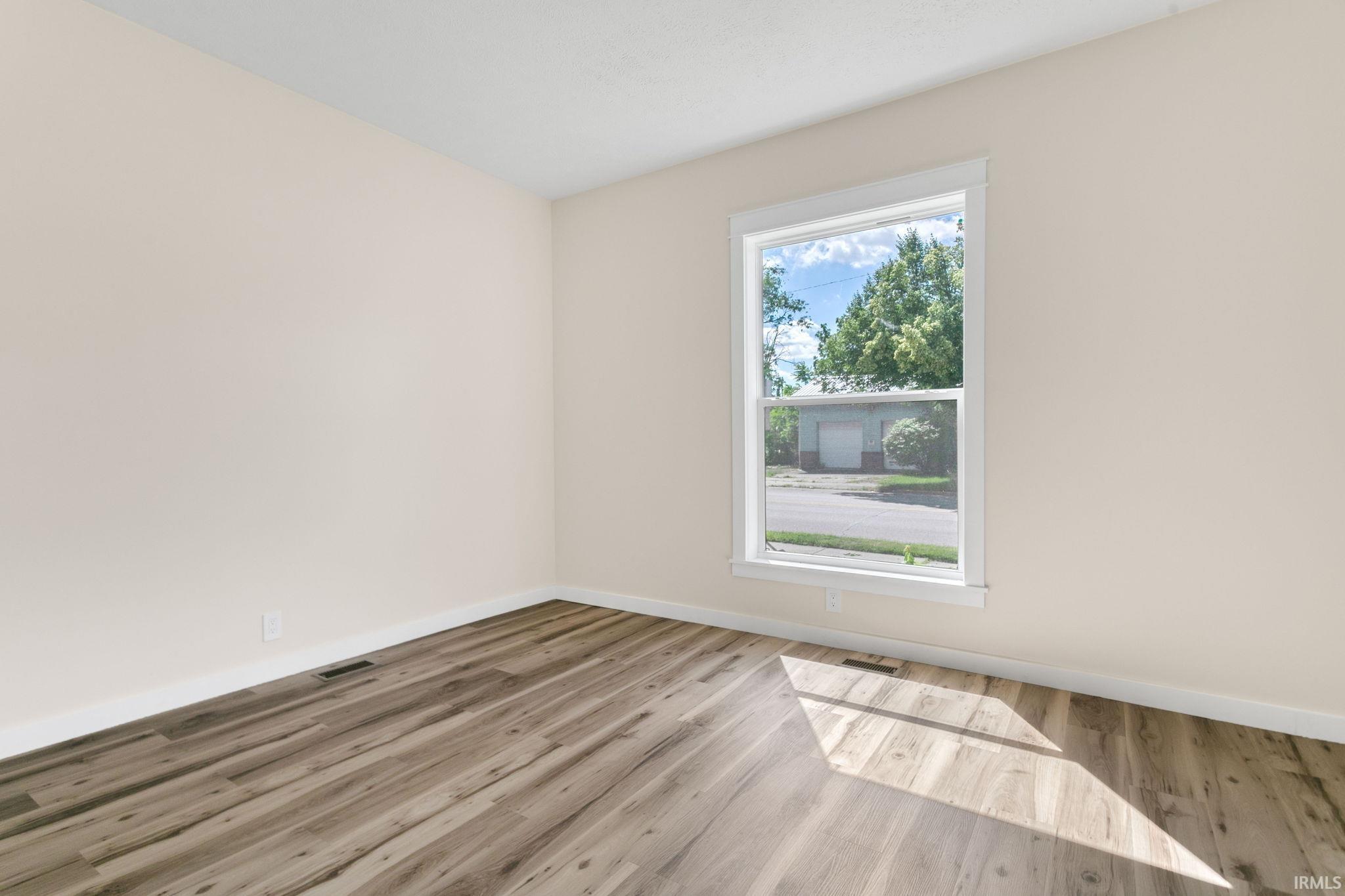 1222 W Franklin Street Elkhart IN 46516