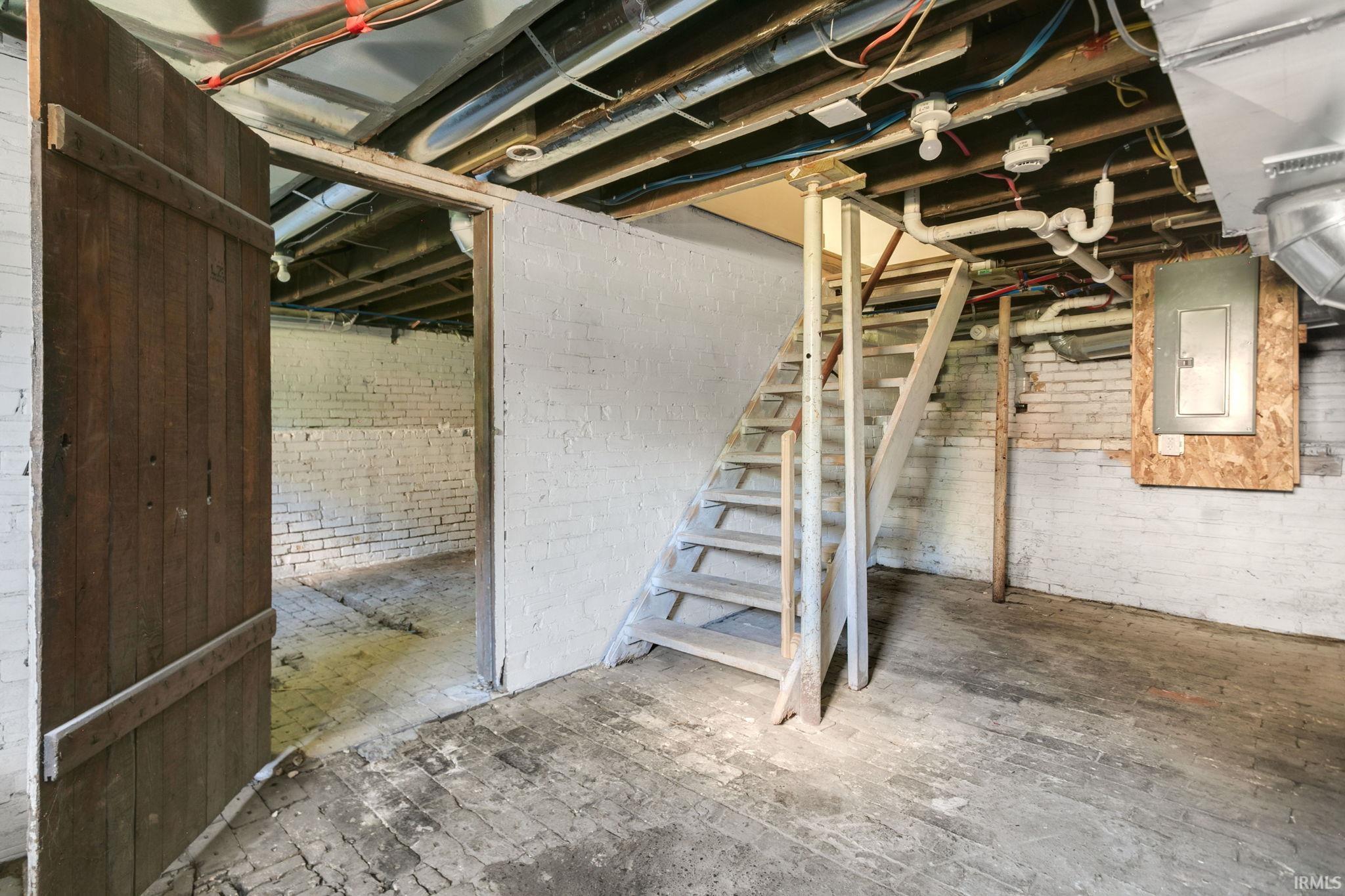 1222 W Franklin Street Elkhart IN 46516
