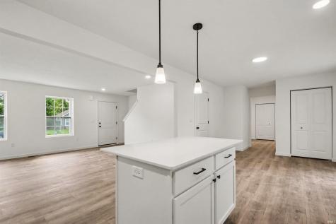 51633 Prescott Avenue South Bend IN 46637