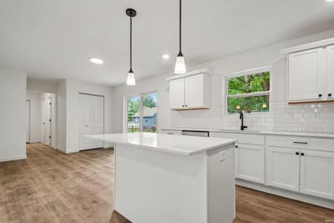 51633 Prescott Avenue South Bend IN 46637