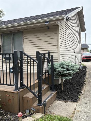 2353 Normandy Drive Mishawaka IN 46545