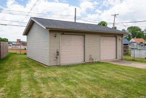 2353 Normandy Drive Mishawaka IN 46545