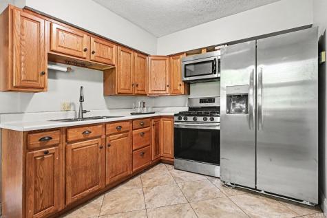 6293 S County Farm Road Claypool IN 46510