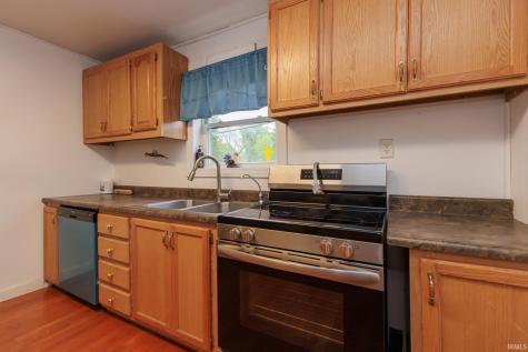 2208 N Blaine Street Muncie IN 47303