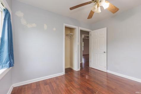 2208 N Blaine Street Muncie IN 47303