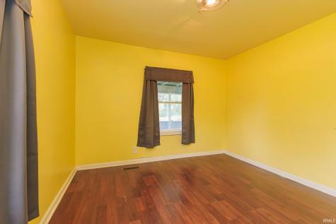2208 N Blaine Street Muncie IN 47303