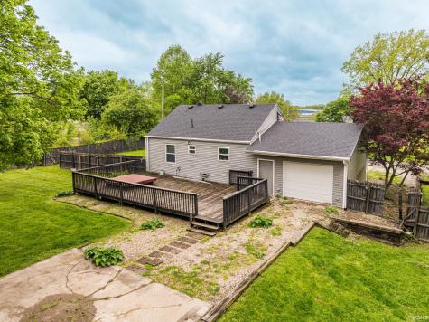2208 N Blaine Street Muncie IN 47303