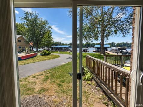 3938 N Becks Place Monticello IN 47960