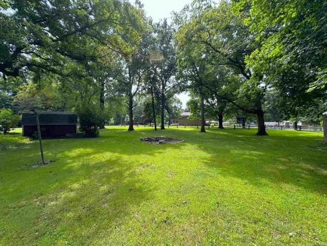 6278 E Woodhaven Court Monticello IN 47960