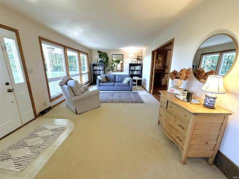 6278 E Woodhaven Court Monticello IN 47960