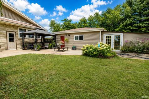 1202 W Pacific Avenue Knox IN 46534