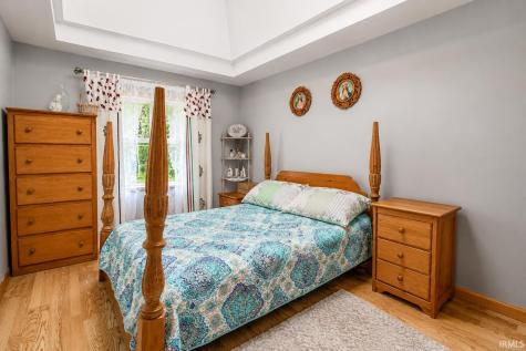 1202 W Pacific Avenue Knox IN 46534