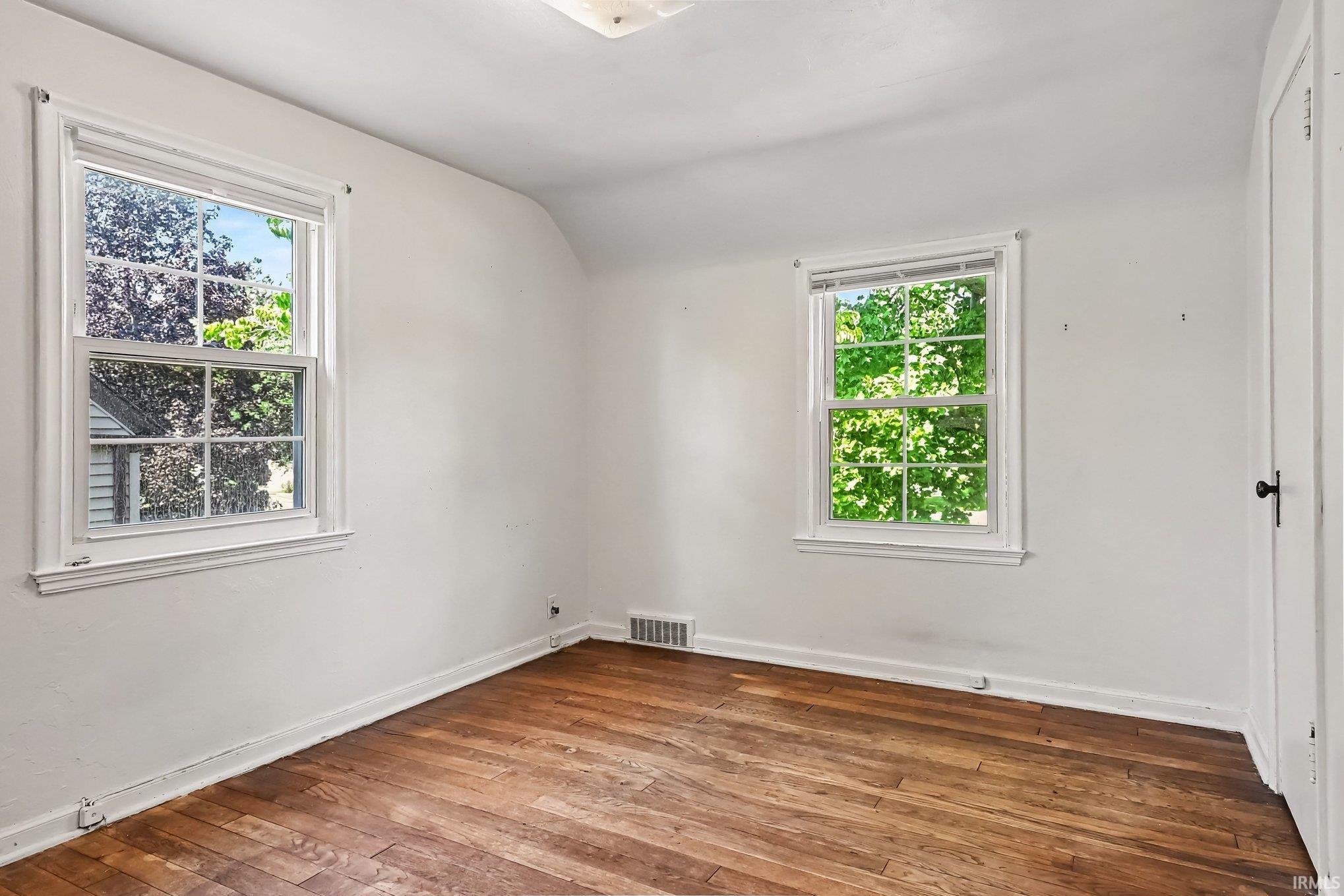 1450 Longfellow Avenue South Bend IN 46615