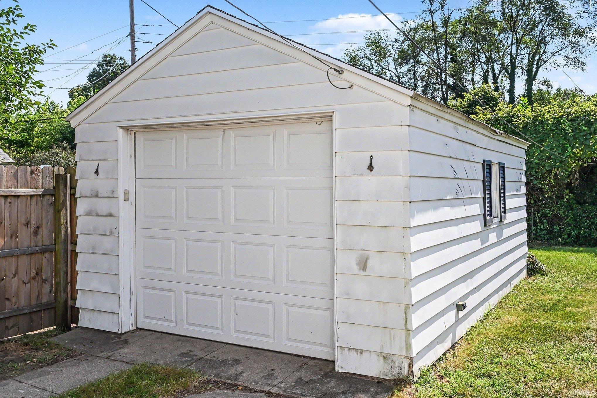 1450 Longfellow Avenue South Bend IN 46615