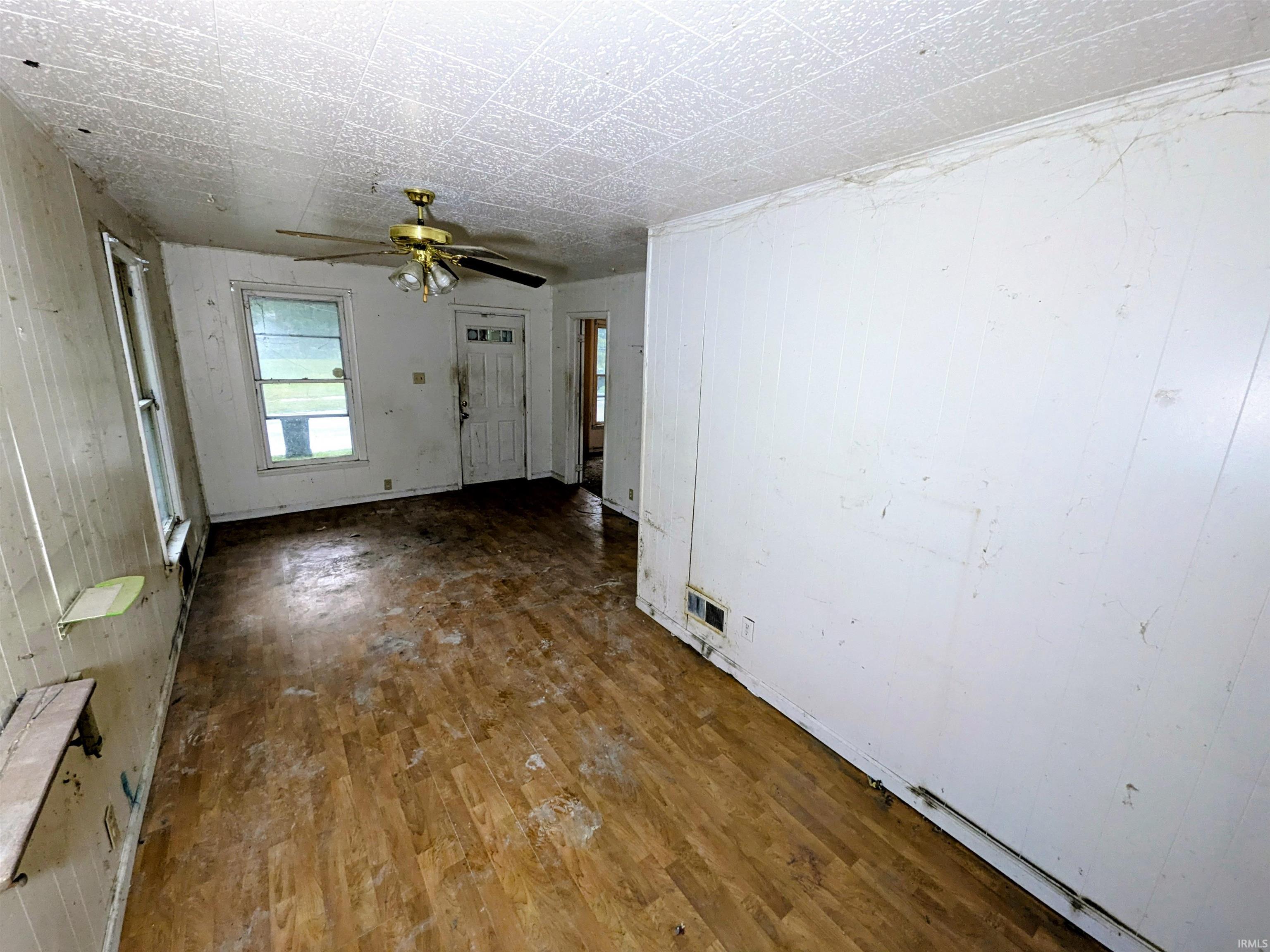 1725 S Scott Street South Bend IN 46613