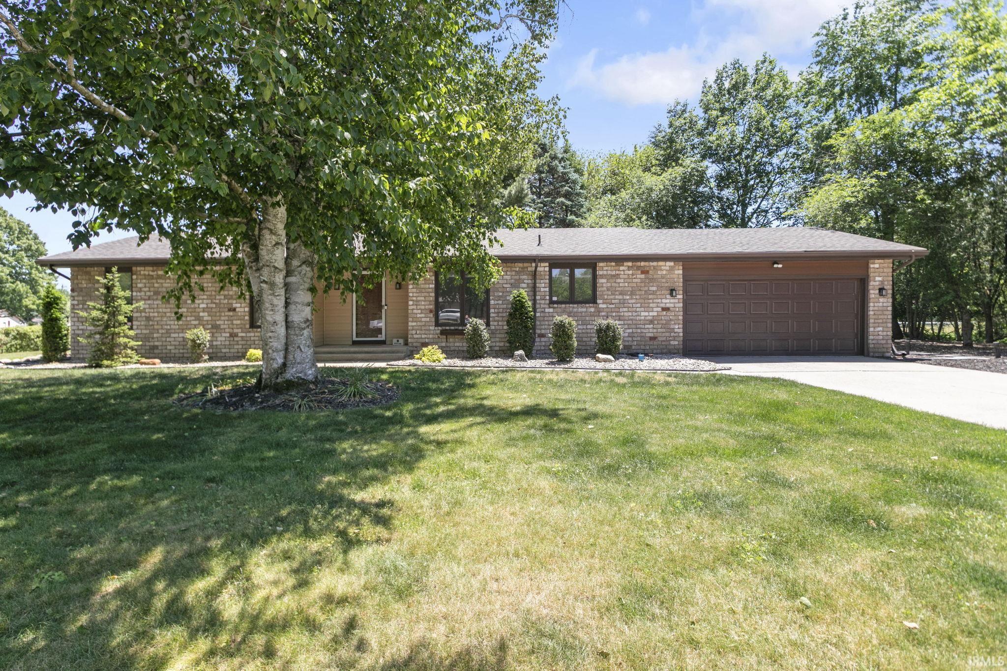 51270 Tee Court South Bend IN 46628
