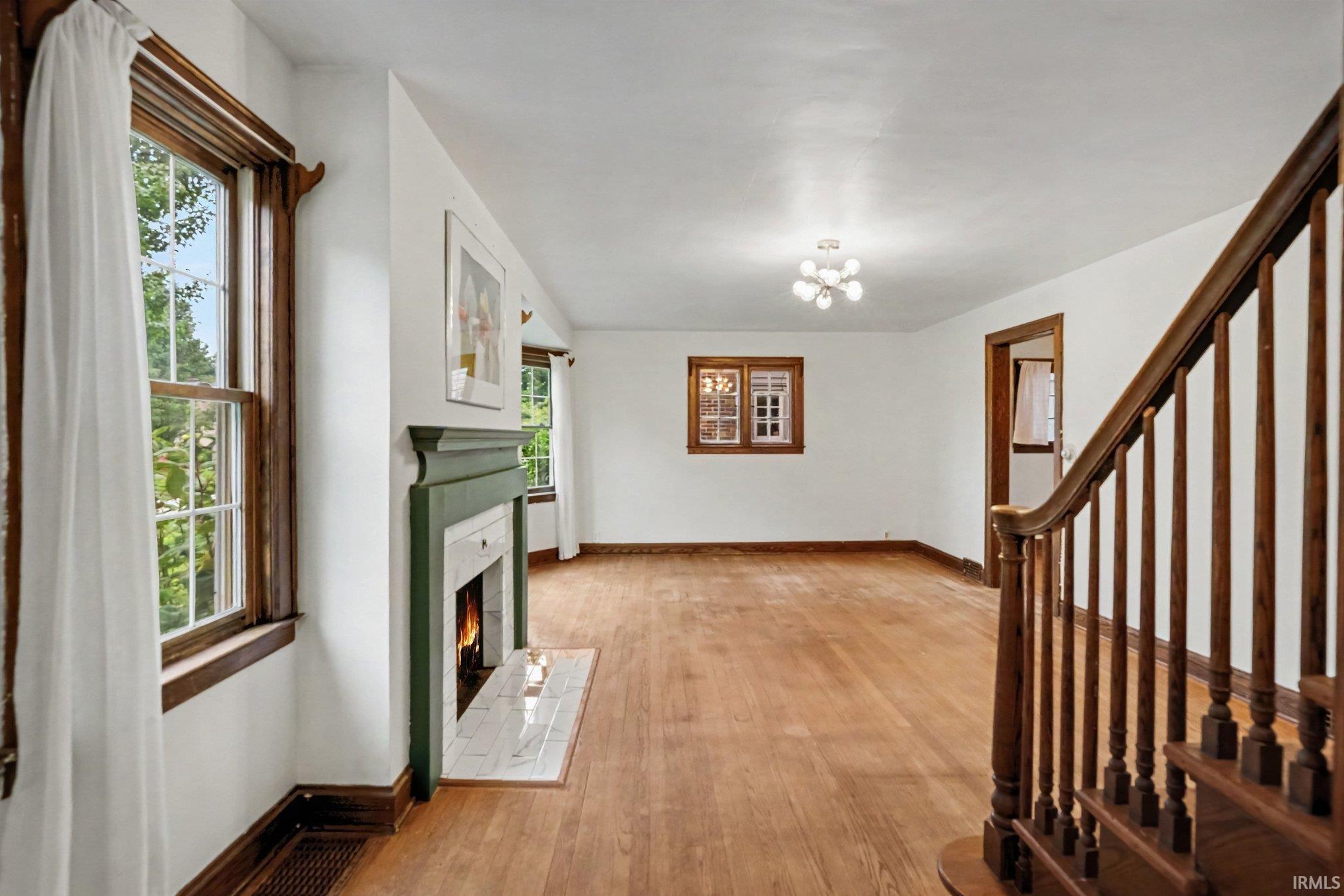 829 E Woodside Street South Bend IN 46614