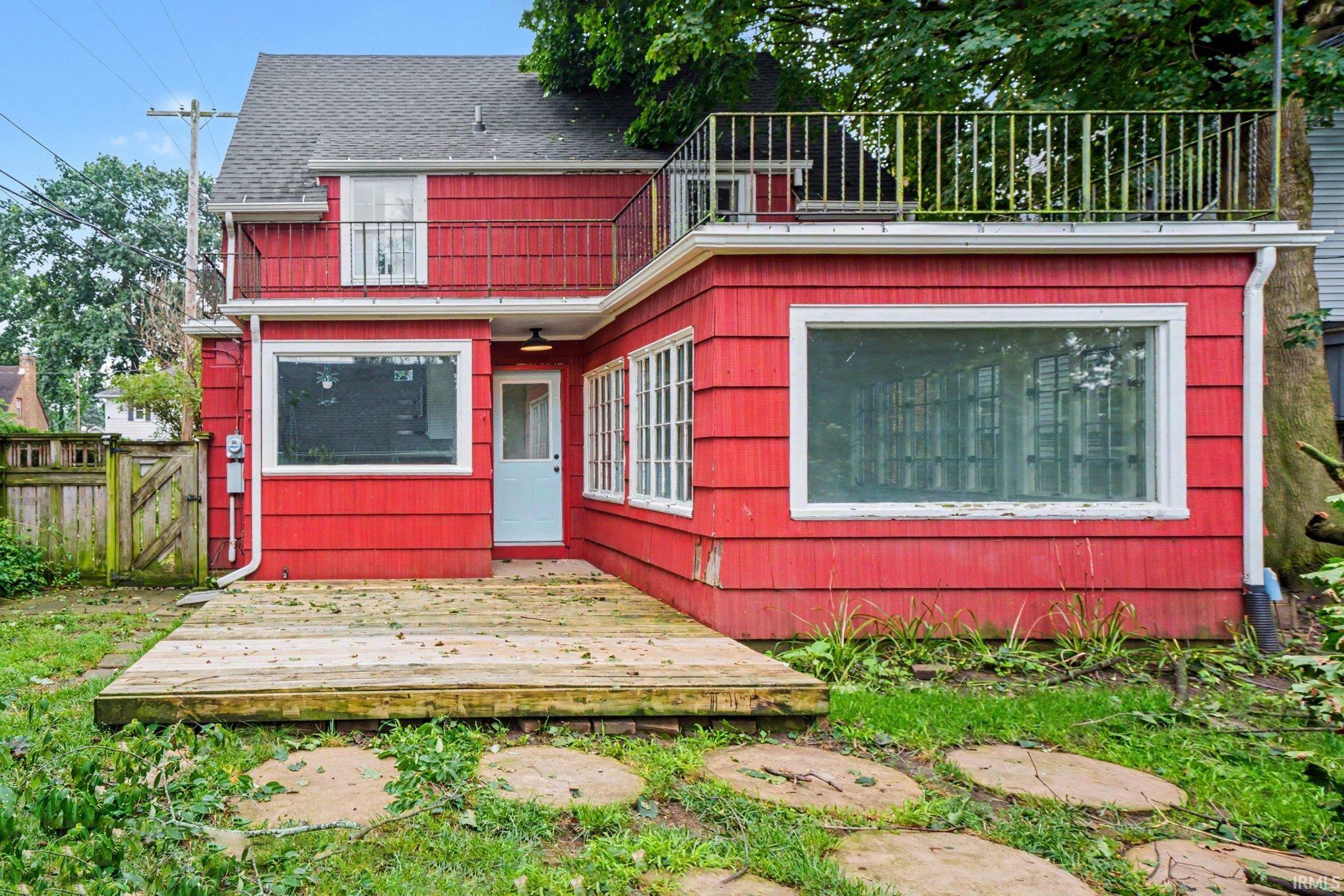 829 E Woodside Street South Bend IN 46614