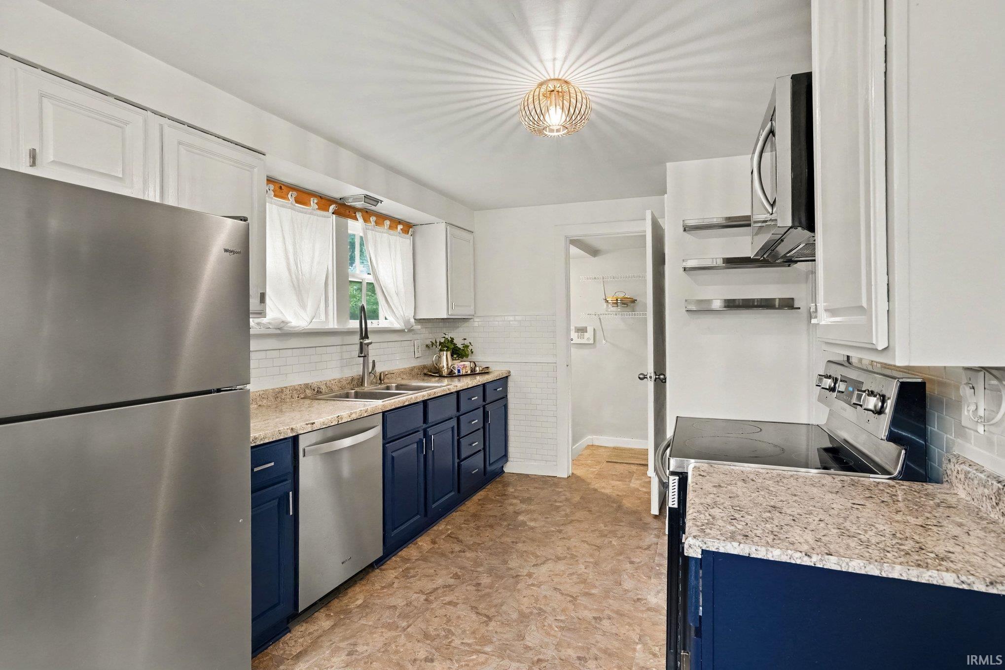 829 E Woodside Street South Bend IN 46614
