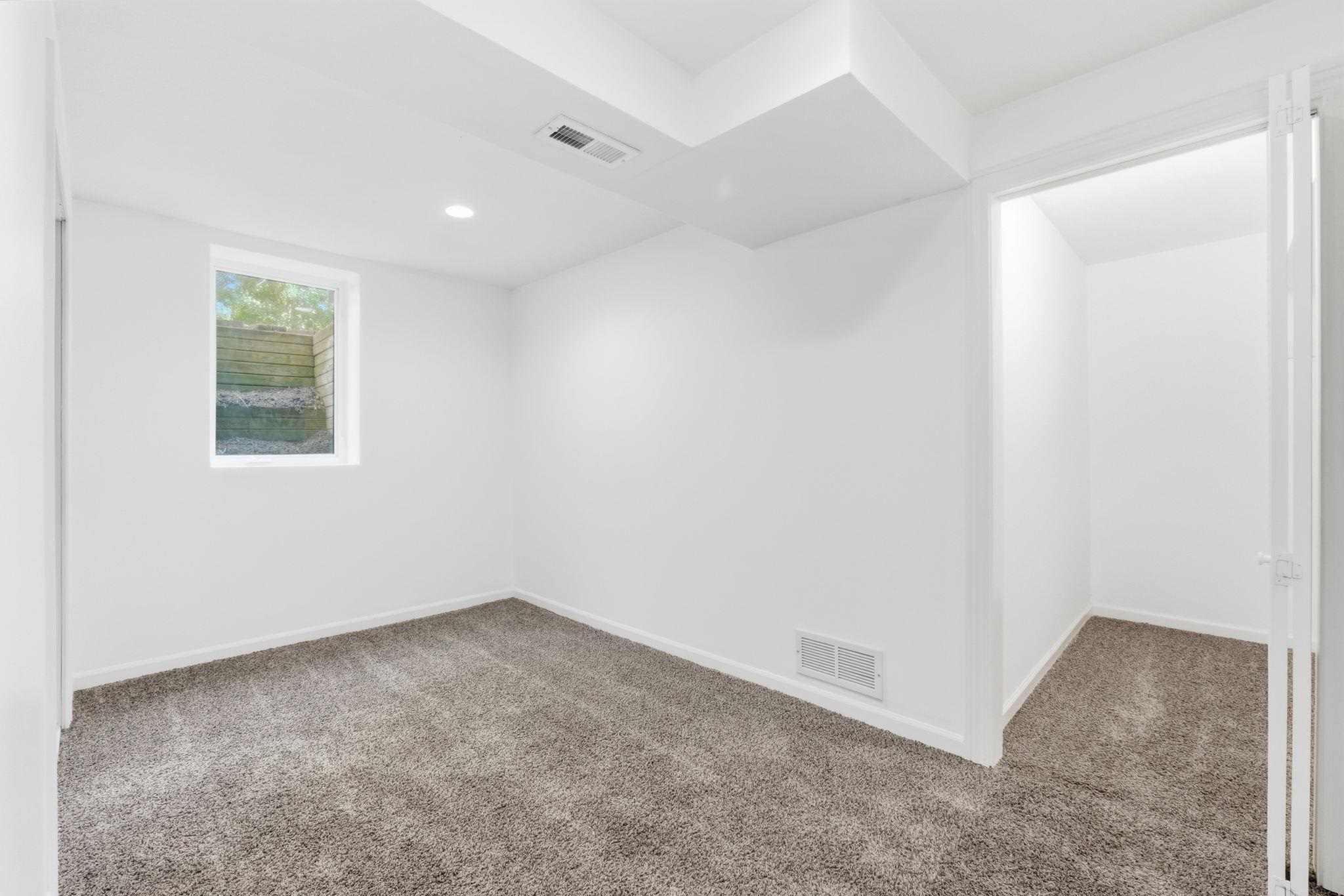 402 N Constitution Avenue Goshen IN 46526
